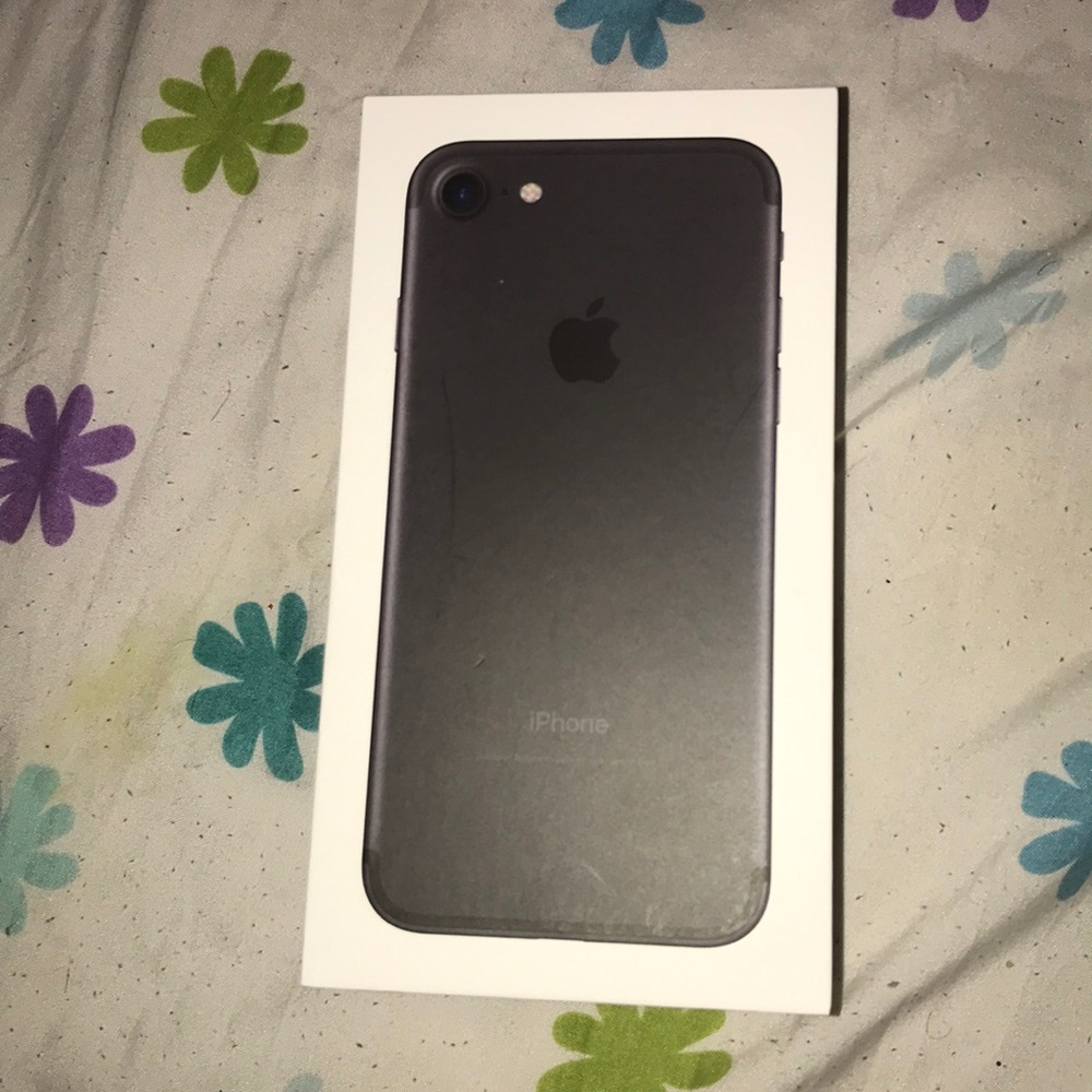 IPHONE 7